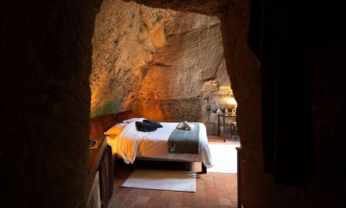 Doue-la-Fontaine House | Unusual Getaway in a Troglodyte Home