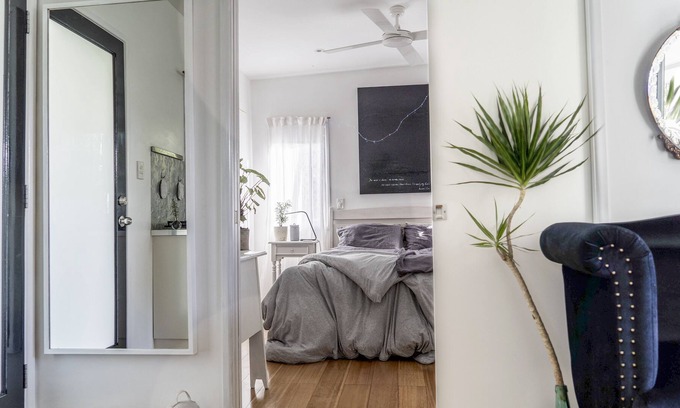 Suffolk Park Cottage | Unwind by the Beach: Escape to our Laid-Back Cottage near Byron