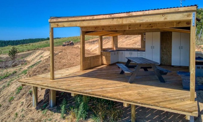 Pukehina RV Rental | Unwind Under the Stars: Campsite Getaway