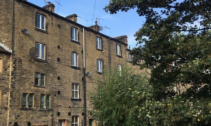 Holmfirth Cottage | UP-TOP COTTAGE, character holiday cottage in Holmfirth