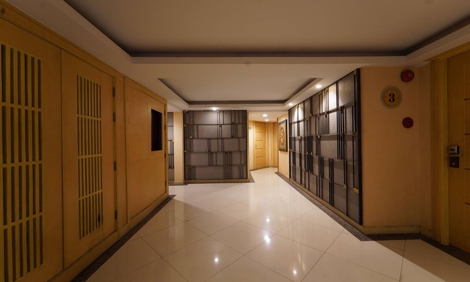 Makkasan Hotel | UPAR Hotels Sukhumvit 11 Nana