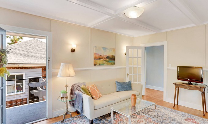 Midtown House | Updated 1930s carriage house in Ardsley Park