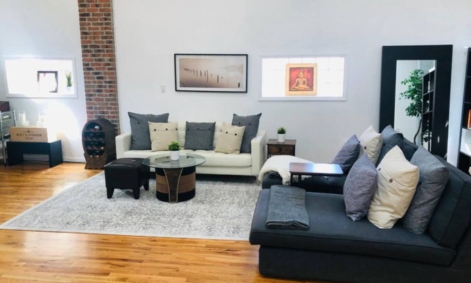 North Bergen Condo | UPDATED Amazing Bi -Level Condo minutes from water views of New York City.