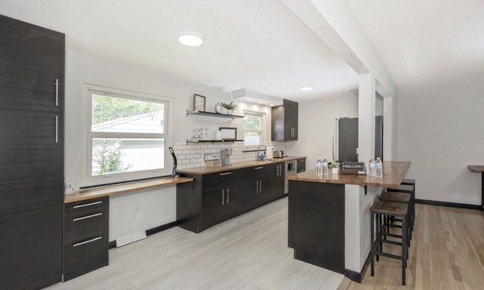 Willoughby House | Updated Bungalow Near Downtown Willoughby