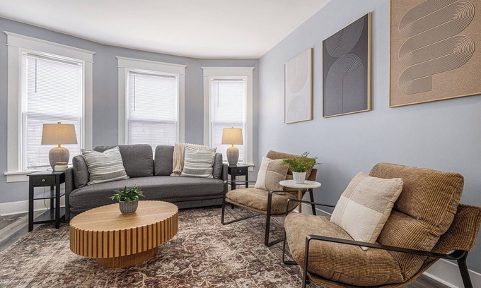 Michigan City Apartment | Updated, Close to Beach & Downtown, Washer/Dryer