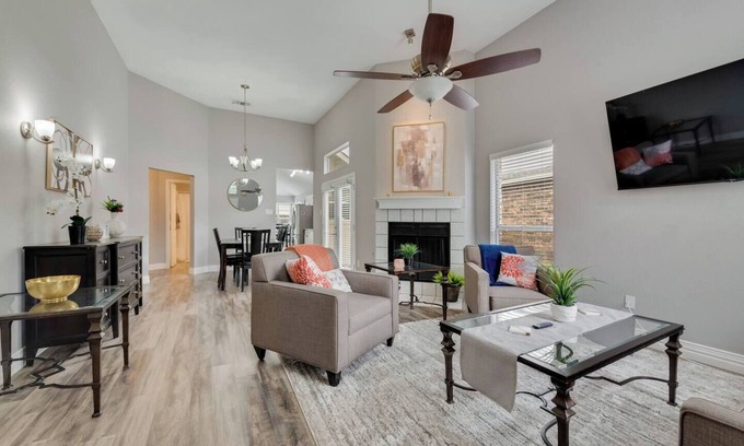 Coppell House | Updated, Comfortable, and Quiet Space!