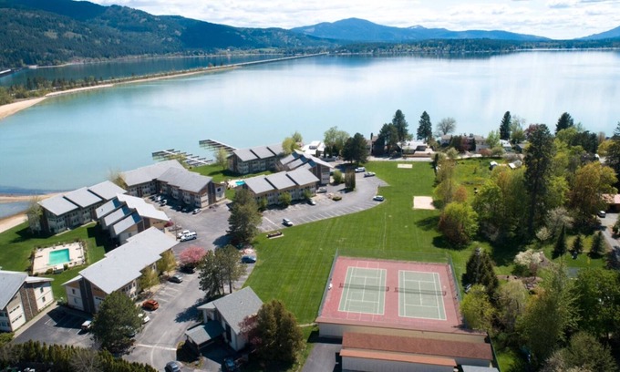 Sandpoint House | Updated Condo on Lake Pend Oreille w/Boat Slip in Downtown Sandpoint