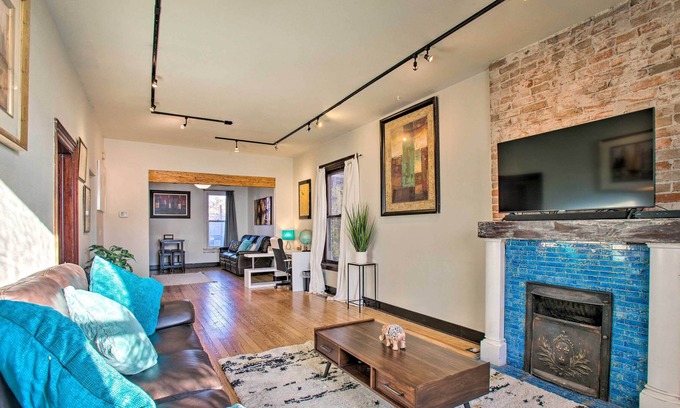 Baker House | Updated Denver Hideout - Walk to South Broadway!