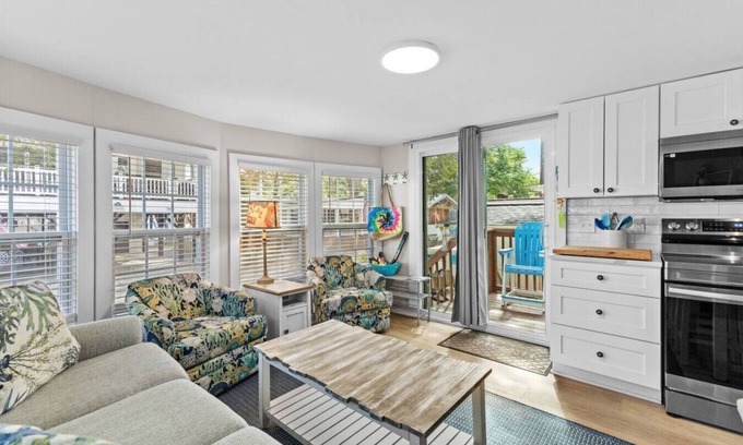 Surfside Beach House | Updated Family-Friendly Ocean Lakes Beach House