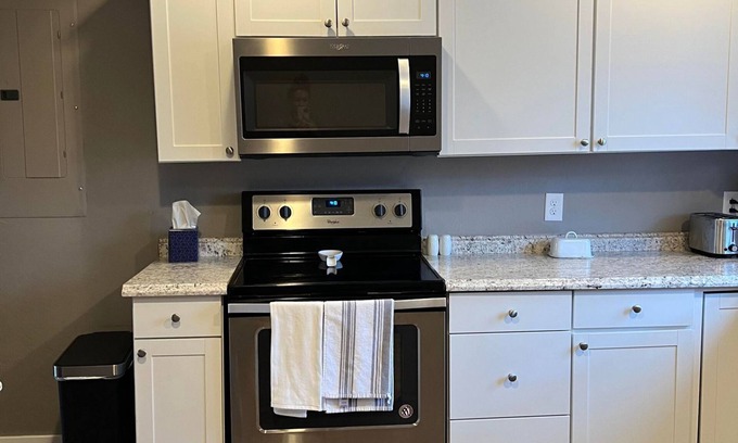 Butte House | Updated, fully furnished home in the heart of uptown Butte.