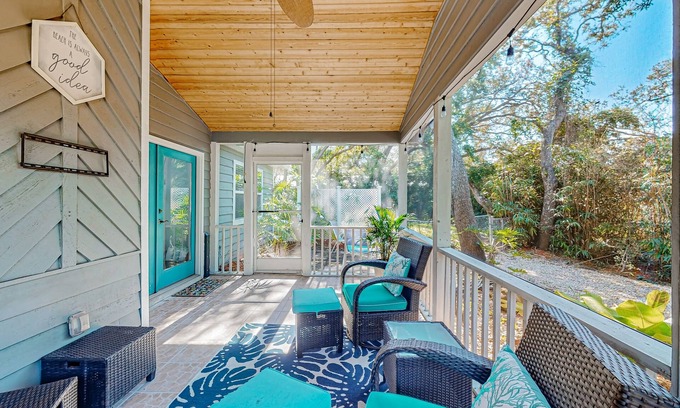 Vilano Beach House | Updated home with great outdoor space - close to the beach