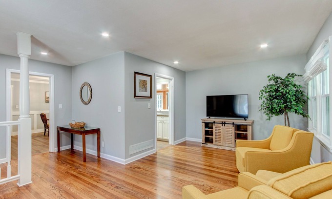 Fayetteville House | UPDATED Home with Private Pool near Pinewood!
