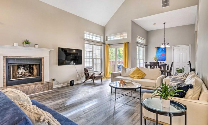 Indianapolis House | Updated Indianapolis Home Near White River!