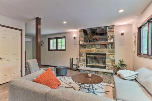 Reeders House | Updated Stroudsburg Home with Spacious Deck!