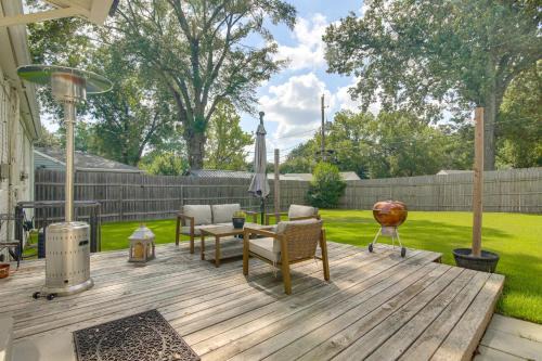 East Memphis House | Updated Suburban Retreat 8 Mi to Dtwn Memphis!
