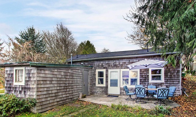 Vashon Island Cabin | Updated Vashon Island Cabin w/ Puget Sound Views!