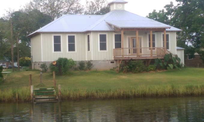 Panama City House | Upgraded House on Laird Bayou