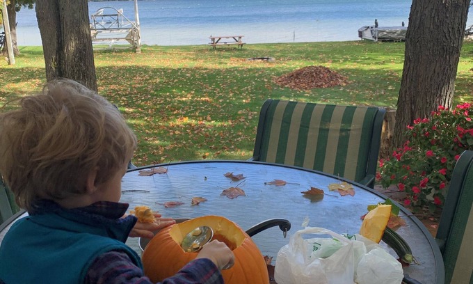 Bellaire House | UpNorth Getaway on Intermediate Lk/Close to Bellaire/ Sandy Beach/Huge Yard