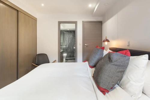 Miguel Hidalgo Apartment | Uppermost 3BR, Gym, Roofgarden. Socrates