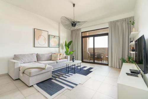 Umm Suqeim 3 Apartment | Upscale Apartment in Madinat Jumeirah Living