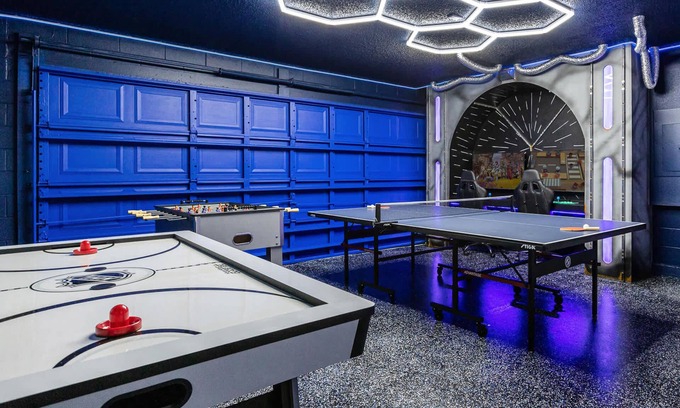 Eagle Pointe South House | Upstay Dream Home w Private Pool Arcade Theme Rooms