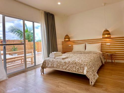 Horta Apartment | UpTown Apartments