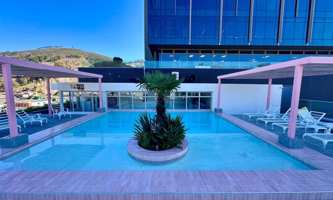 Bo'Kaap Apartment | Urban Elephant The Rose