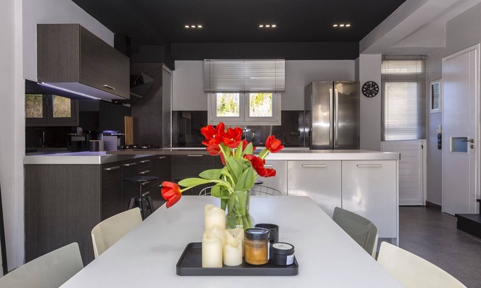 Corfu Town House | URBAN F HOUSE