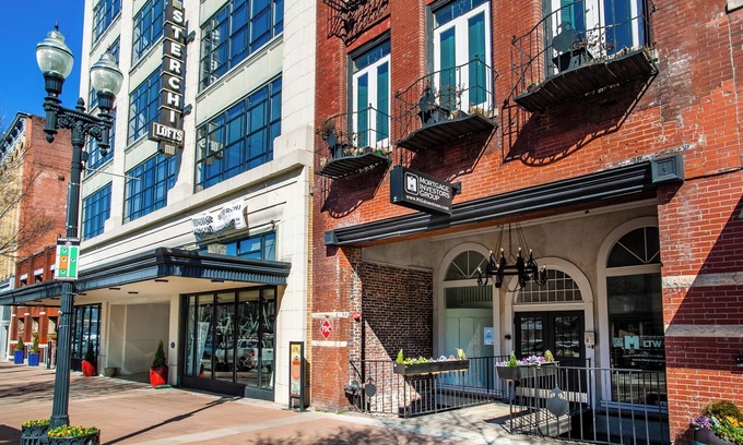 Old City Condo | Urban Luxe: Stylish 4BR in Sterchi Lofts