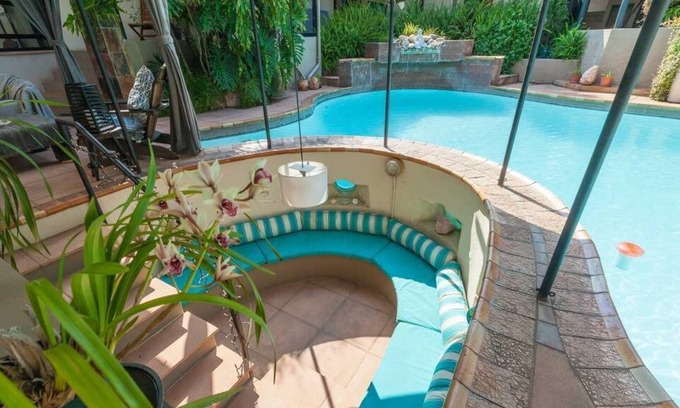 Greater Johannesburg Metropolitan Area Villa | Urban oasis for African adventurers
