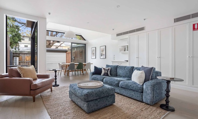 Newtown House | Urban oasis: Stylish 4BR retreat in vibrant Newtown