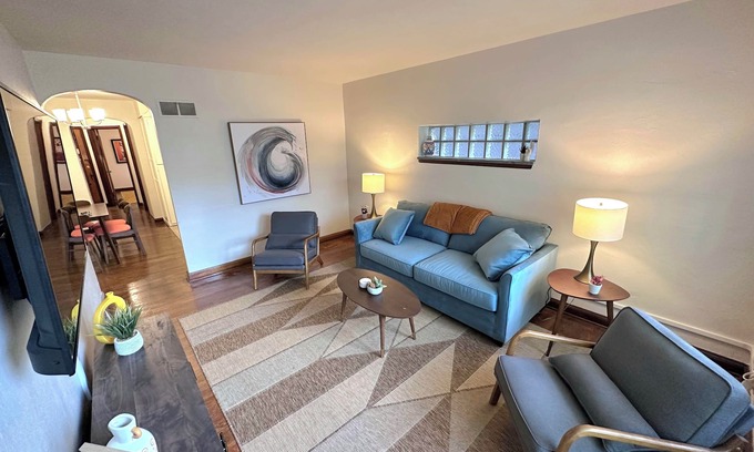 St. Louis Apartment | Urban South City Retreat by StayLage