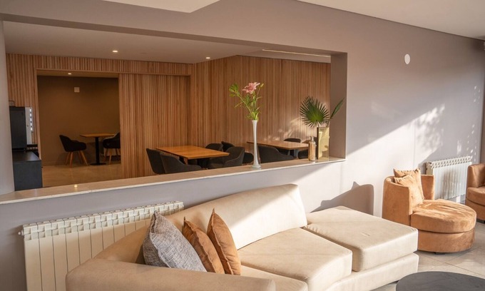 Mendoza City Center Hotel | Urbana Suites