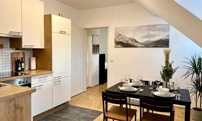 Innere Stadt Apartment | urbanstays Linz Landstraße - city center - near casino