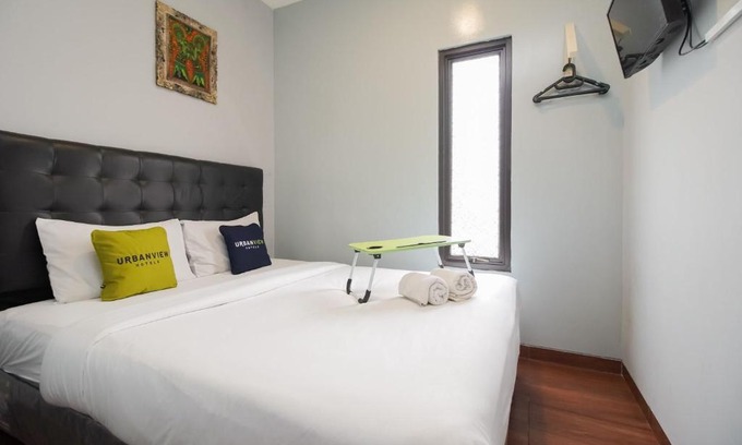 East Jakarta Hotel | Urbanview Hotel Arafuru Residence Duren Sawit