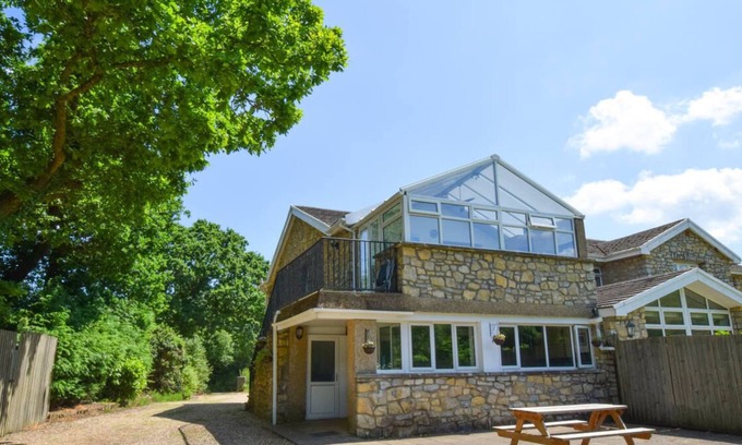 Peterston-Super-Ely Apartment | Uwch-y-llyn in the beautiful Cardiff
