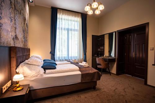 Balatonalmadi House | Vöröskő Villa- ALELNÖKI szauna és jakuzzi használattal
