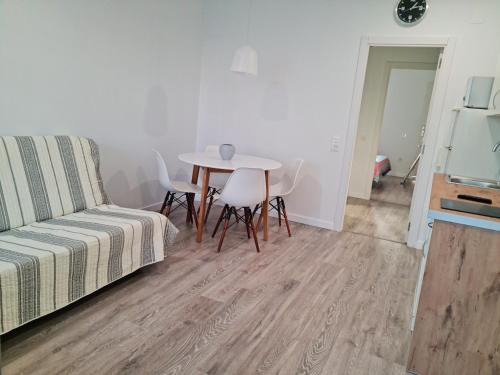 Roquetas de Mar Apartment | Vacaciones en Primera Linea de Playa