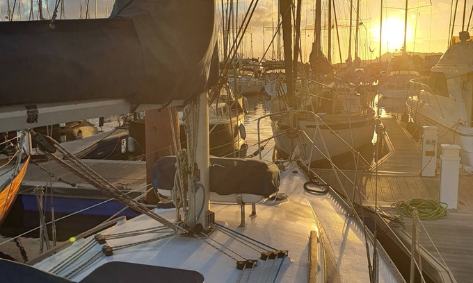 Arona Boat Rental | Vacances Insolites ! Bateau 10mts au Soleil de Tenerife Sud. Min 3 Jours!
