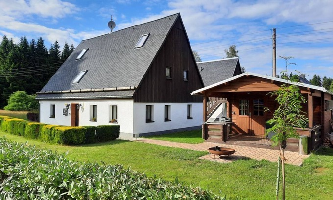 Marienberg House | Vacation home on the Erzgebirgskamm - Holiday home Kühnhaide