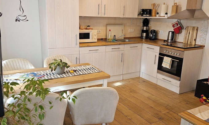 Bergen auf Ruegen Apartment | Vacation apartment Marie in Bergen auf Rügen, quiet location