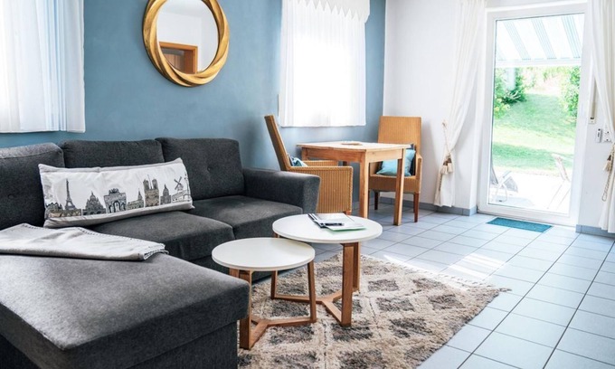 Andel Apartment | Vacation apartment "Andeler Eule" - Roussel - Hotel Restaurant