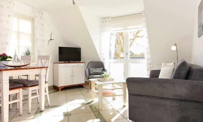 Wrixum Apartment | Vacation apartment/apartment for 4 guests with 65m² in Wrixum on Föhr (120800)