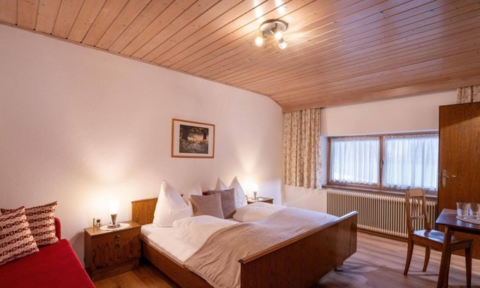 Woergl Apartment | Vacation apartment 1 - Hanslingerhof farm