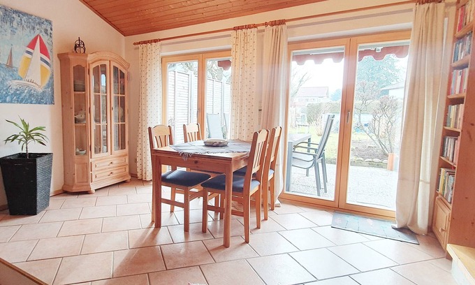 Reifing Apartment | Vacation apartment 54 sqm, 1-3 pers., spacious terrace, swimming pool, sunbathing lawn