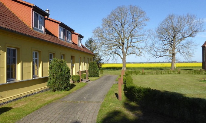 Gingst Apartment | Vacation apartment/apartment for 4 guests with 93m² in Gingst (117029)