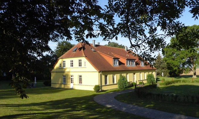 Gingst Apartment | Vacation apartment/apartment for 4 guests with 93m² in Gingst (117496)