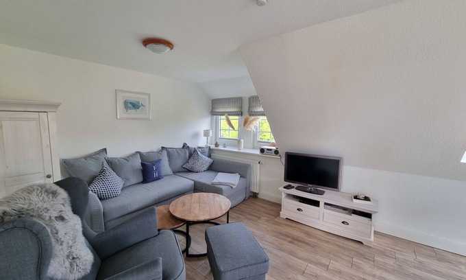 Oldsum Apartment | Vacation apartment/apartment for 3 guests with 43m² in Oldsum (267744)