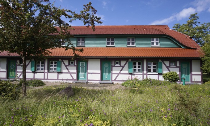 Kreptitz Apartment | Vacation apartment close to the beach with private terrace - Feriendorf Bakenberg FeWo C27