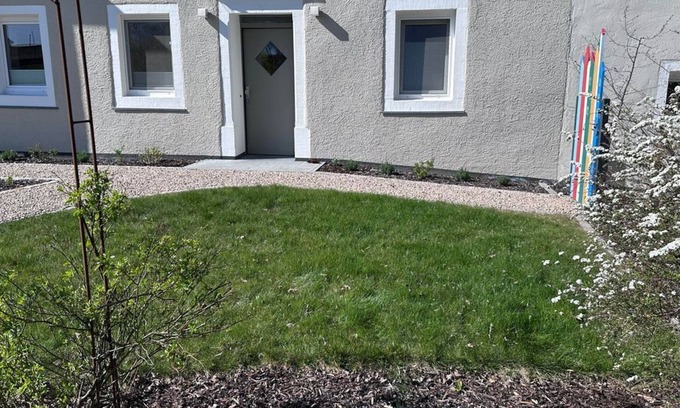 Lichtenborn Apartment | Vacation apartment Am Frauenpuhl